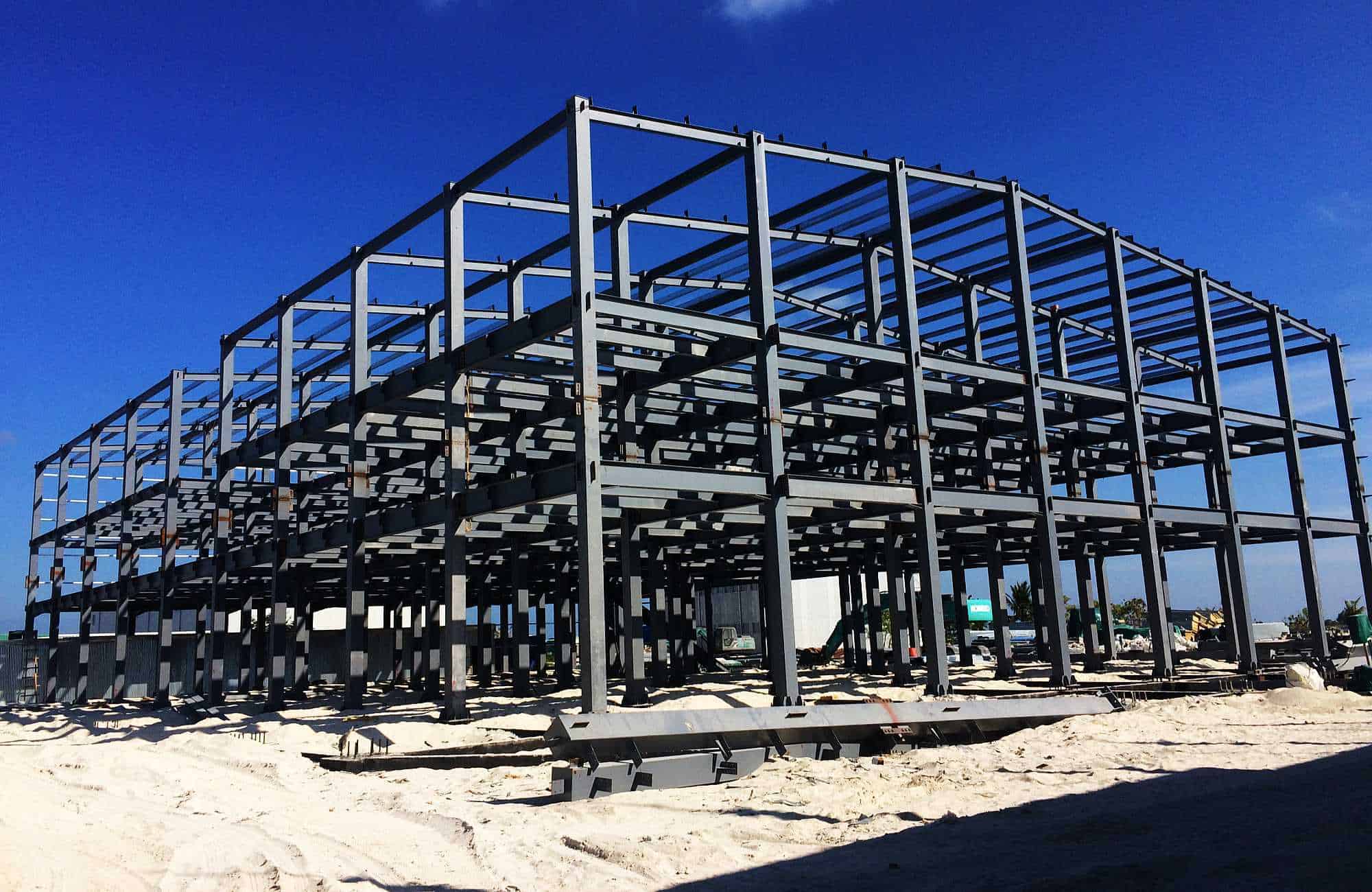 PUF Panel Steel Structure Installation